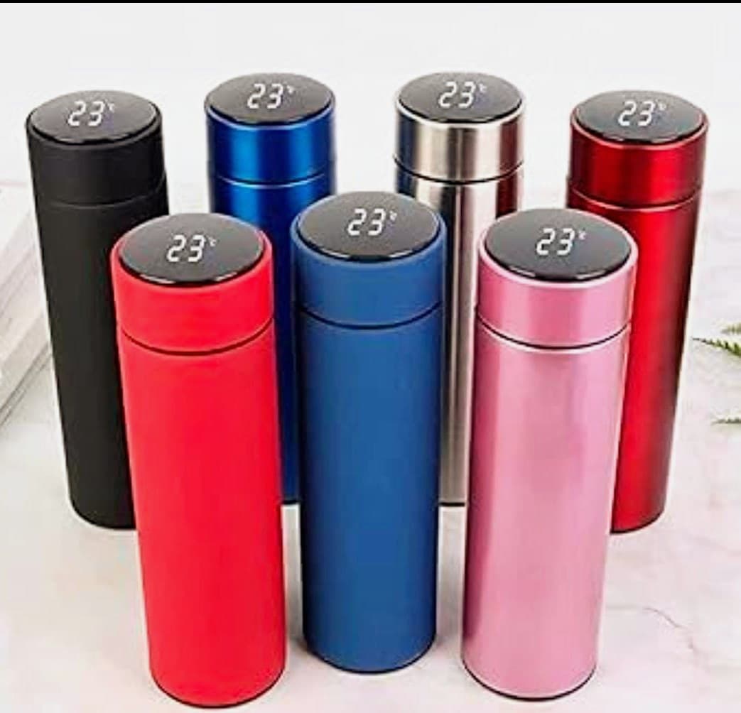 Smart Temperature Display Stainless Steel Vacuum Flask – Sleek & Modern Design